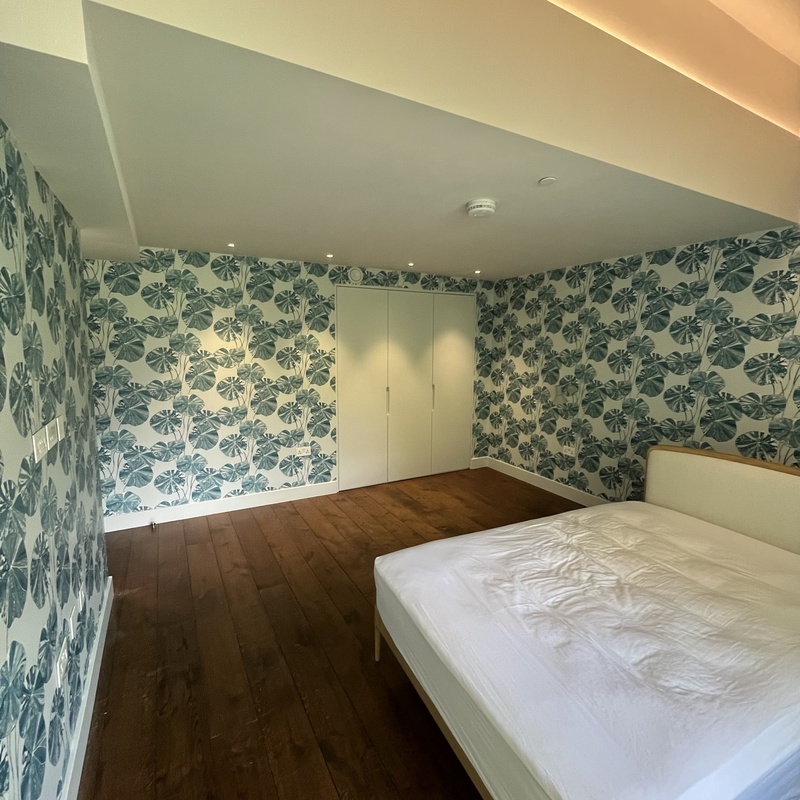 Expert luxury wallpaper hanging and professional lining paper application in NW London