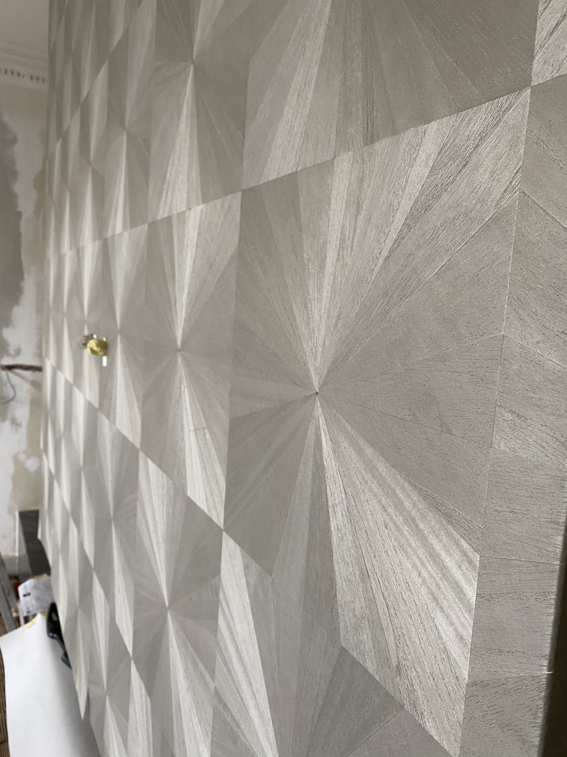 Expert luxury wallpaper hanging and professional lining paper application in NW London