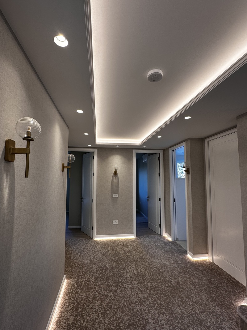 Commercial and residential decorating contractors specializing in premium oil and water-based finishe