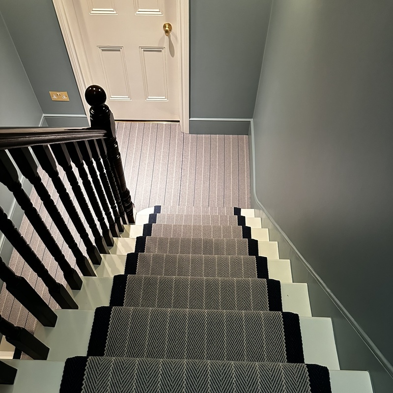 Professional MDF cabinet doors windows frames skirting boards spray painting for bespoke joinery and wardrobes in NW London by Kadeco Interiors.